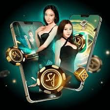 18 ph mobile app running on a Filipino player's phone showing sports and casino sections