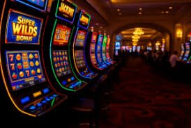 18 ph Casino lobby showing slot games and live dealer tables for Filipino players